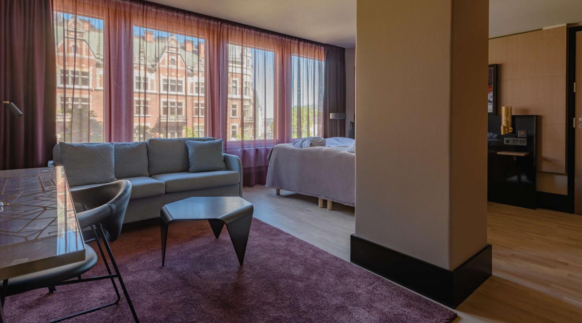 Marski By Scandic Helsinki Exterior photo A suite at the hotel