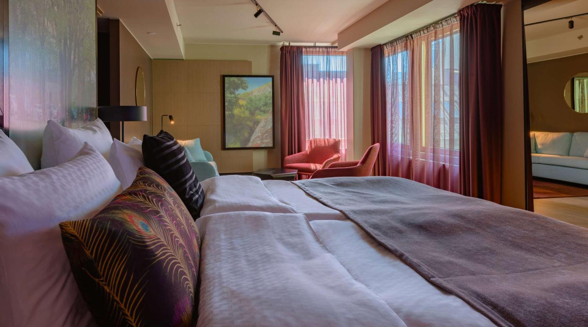 Marski By Scandic Helsinki Exterior photo A room at the hotel