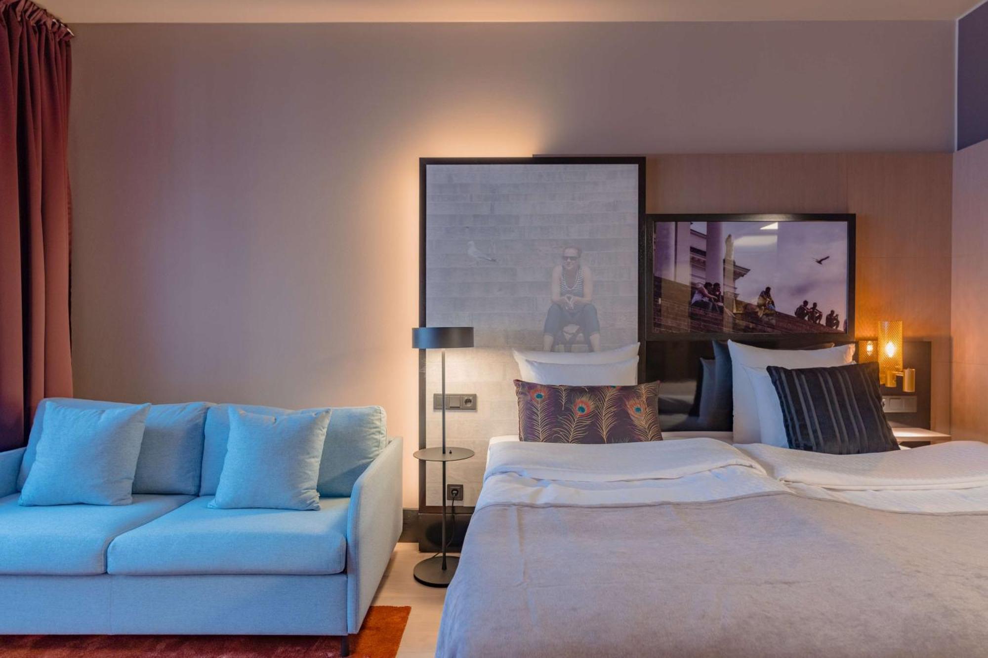 Marski By Scandic Helsinki Exterior photo A room at the hotel