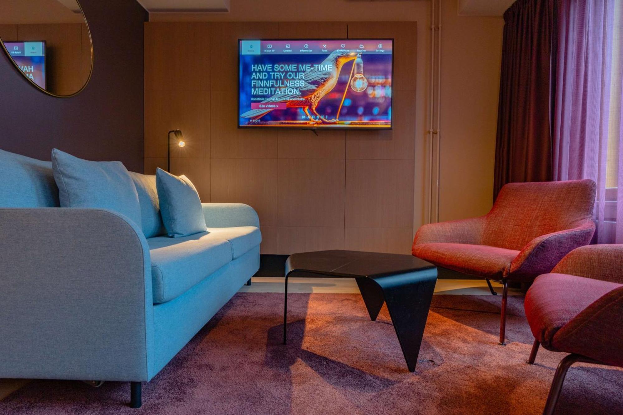 Marski By Scandic Helsinki Exterior photo A suite at the hotel